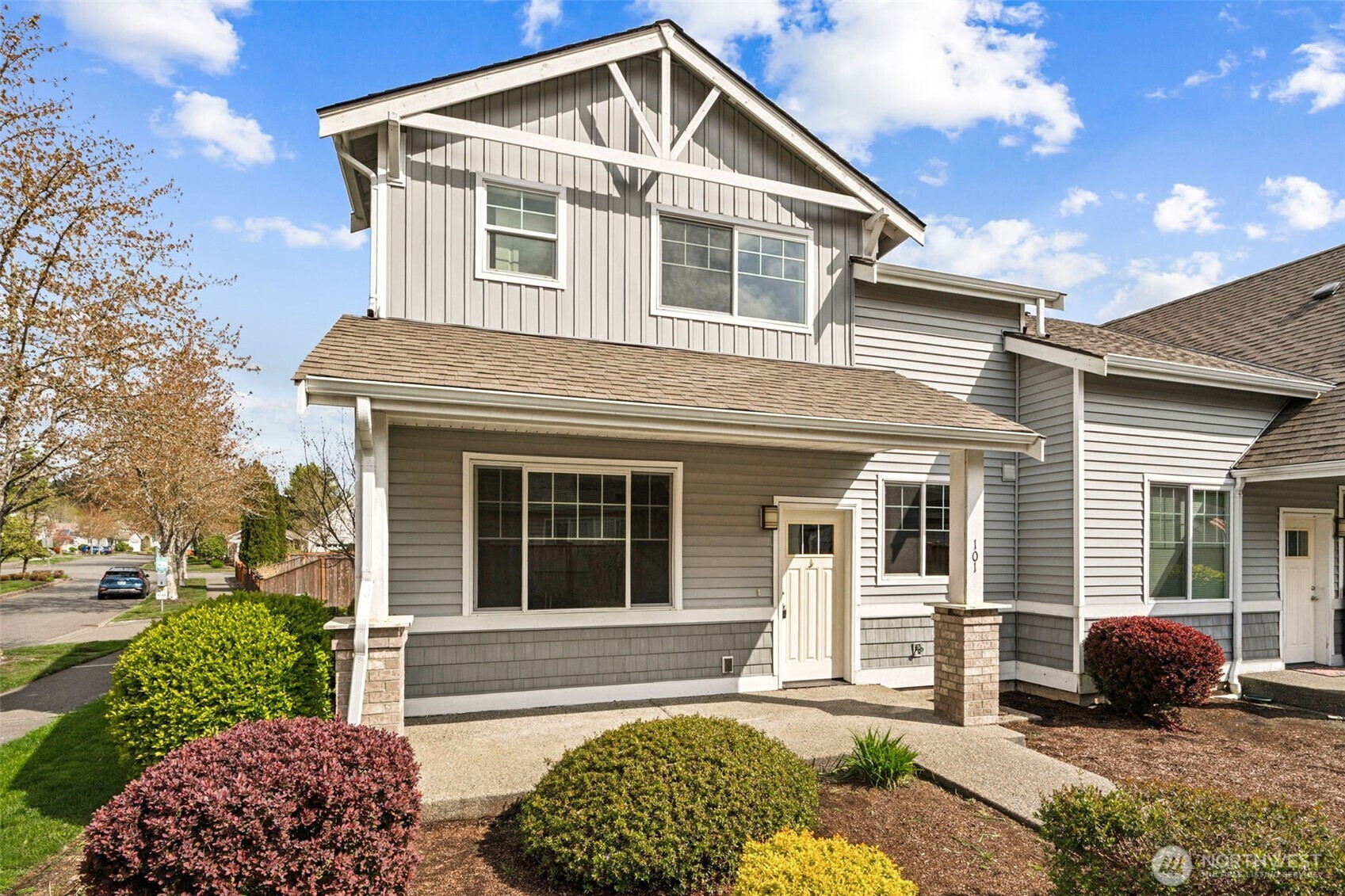 322 Yauger Way NW, Olympia, WA 98502