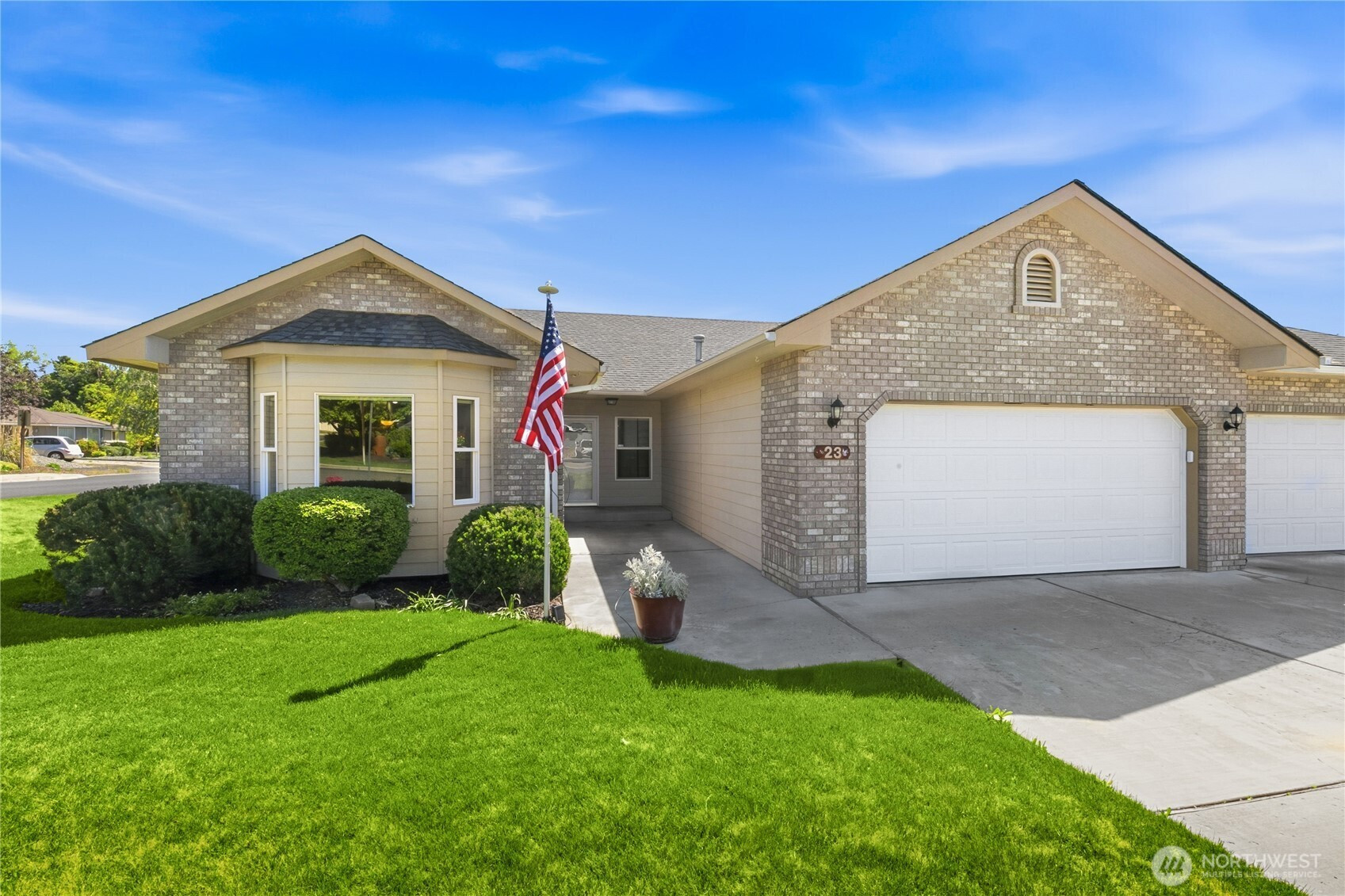 23 N 86th Avenue, Yakima, WA 98908