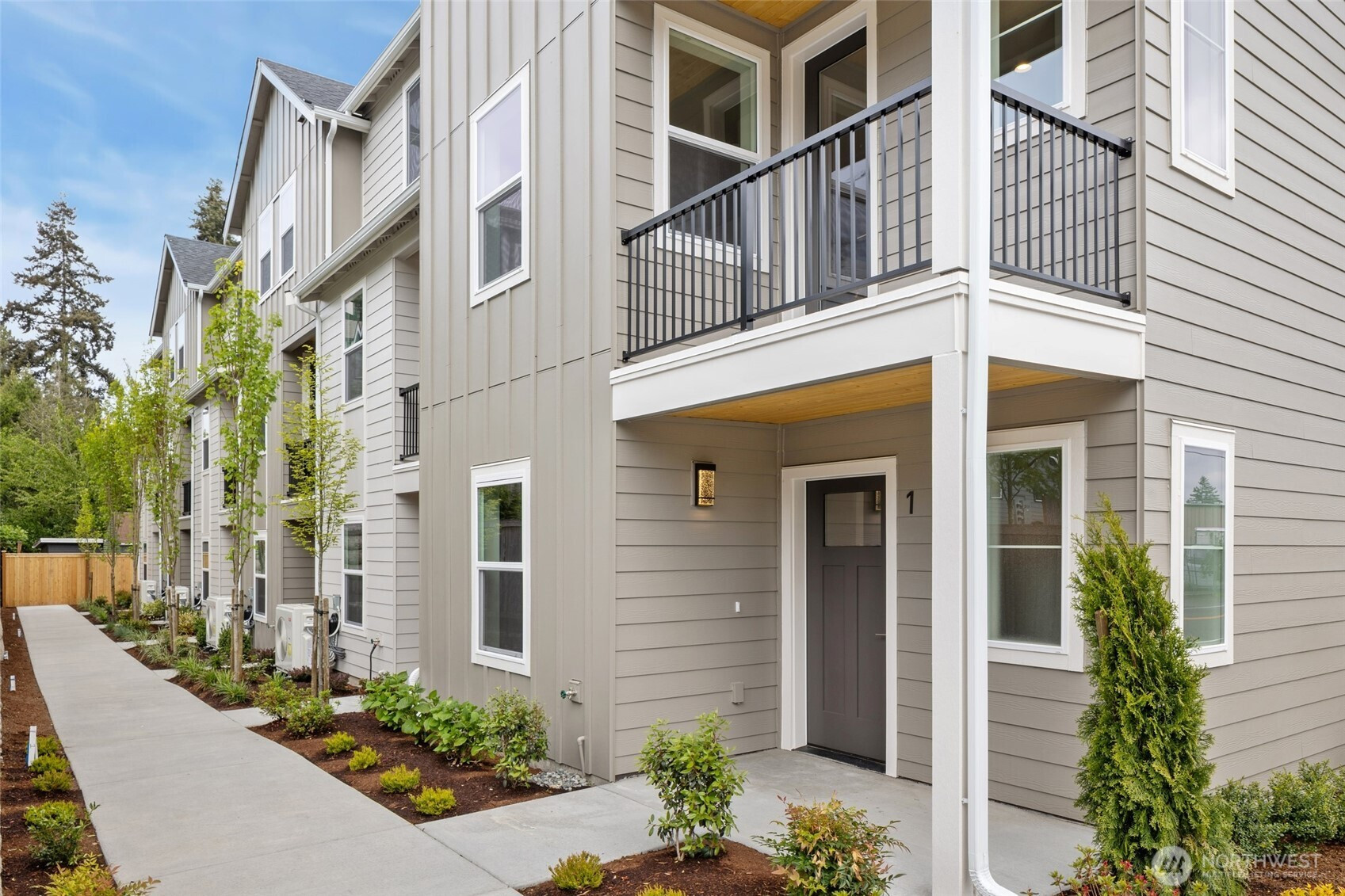 7925 230th Street SW, Edmonds, WA 98026