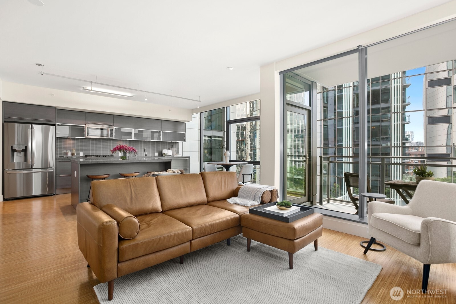 820 Blanchard Street, Seattle, WA 98121