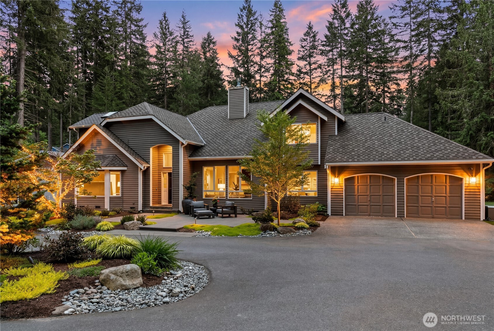 8804 221st Avenue NE, Redmond, WA 98053