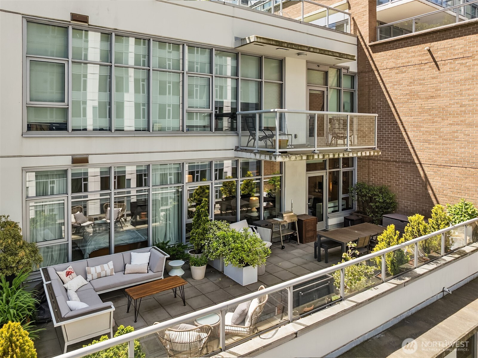 583 Battery Street, Seattle, WA 98121