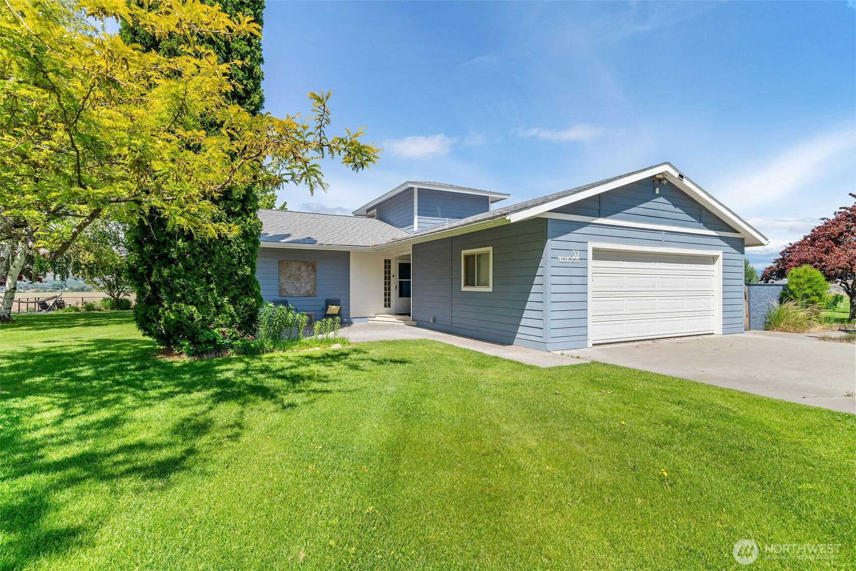 32 Midland Road, Brewster, WA 98813