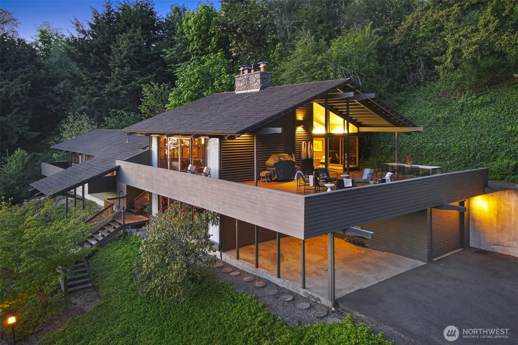 16720 15th Avenue NW, Shoreline, WA 98177