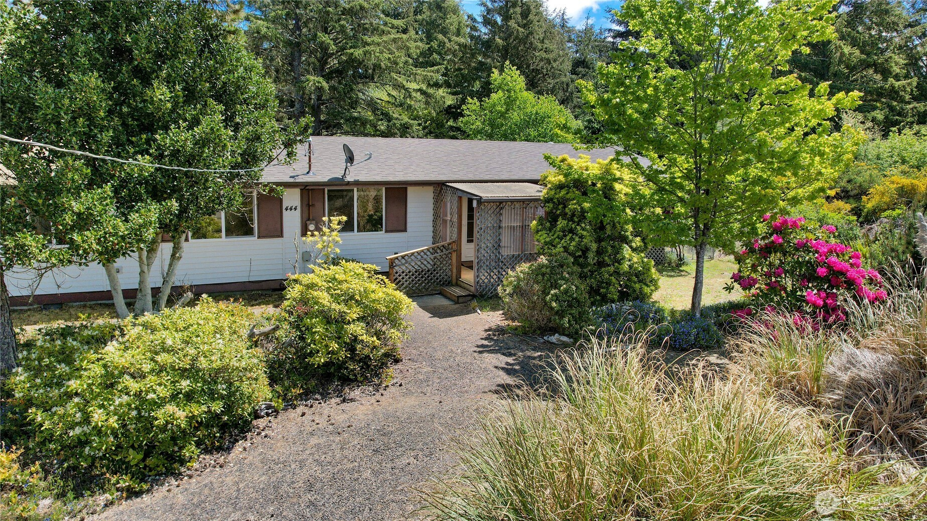 444 Canal Drive SE, Ocean Shores, WA 98569