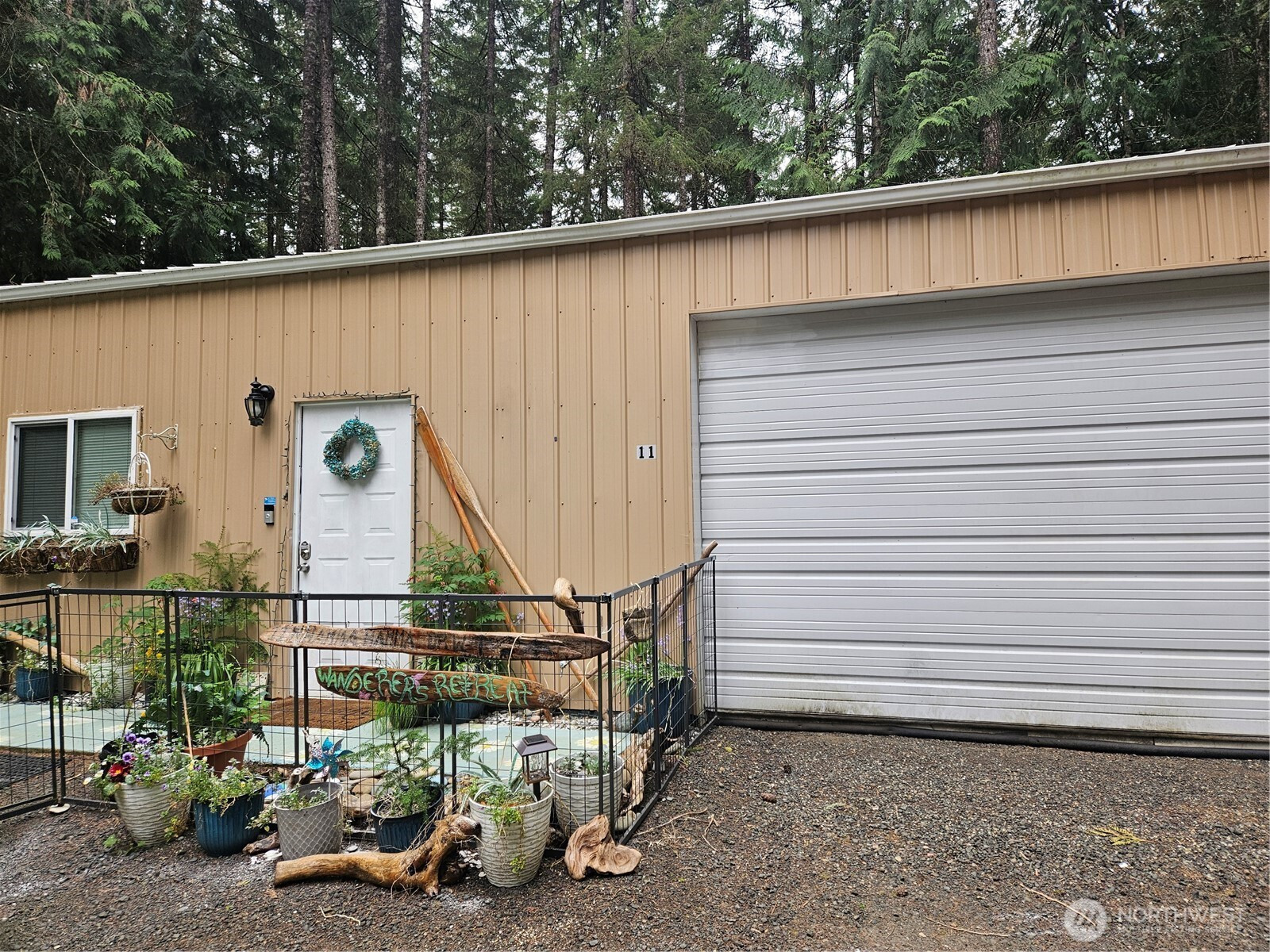 11 N Hamma Hamma Drive W, Hoodsport, WA 98548