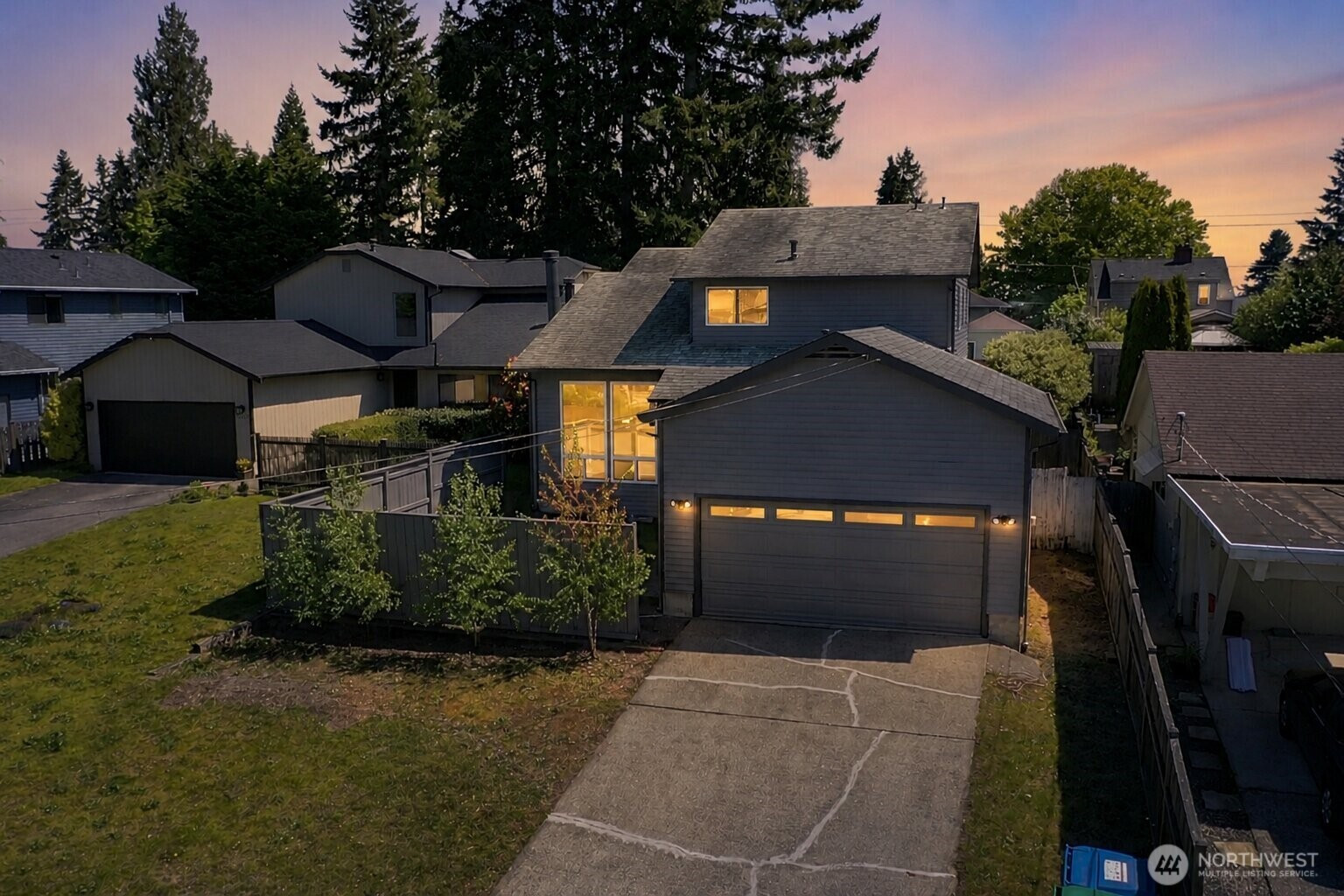 12228 Dayton Avenue N, Seattle, WA 98133
