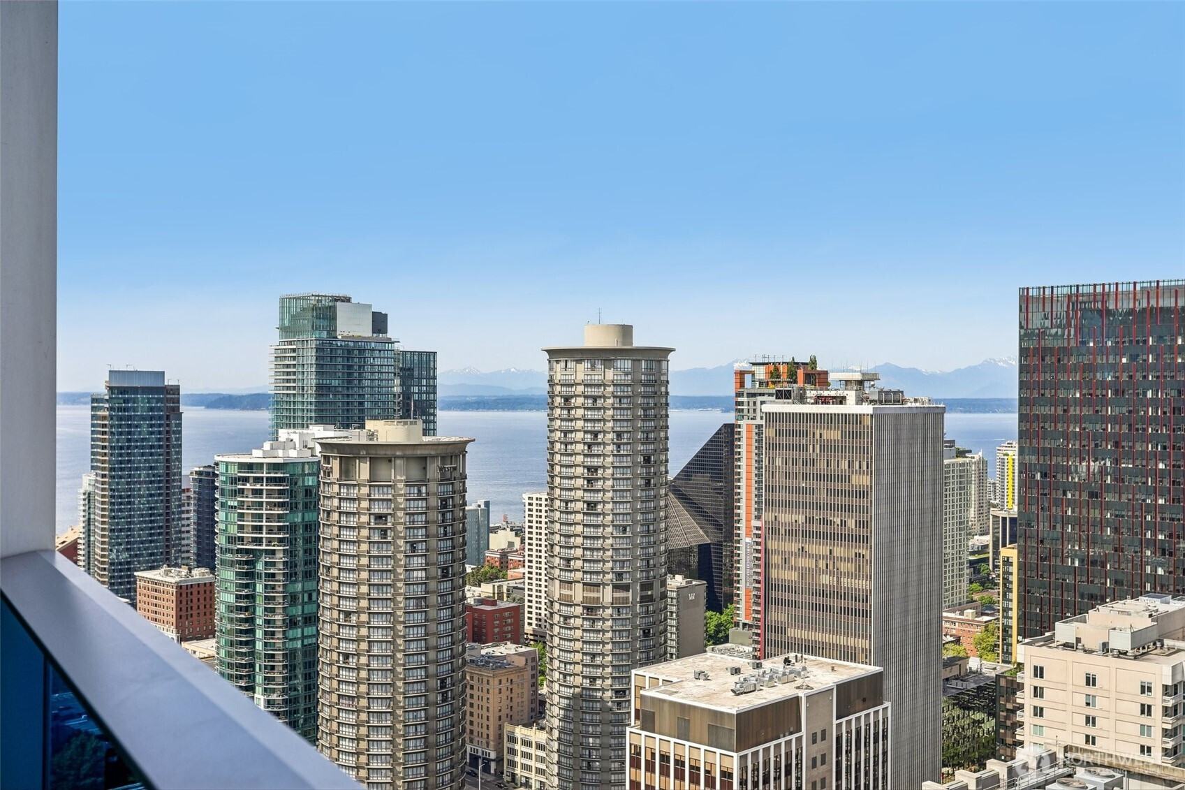 737 Olive Way, Seattle, WA 98101