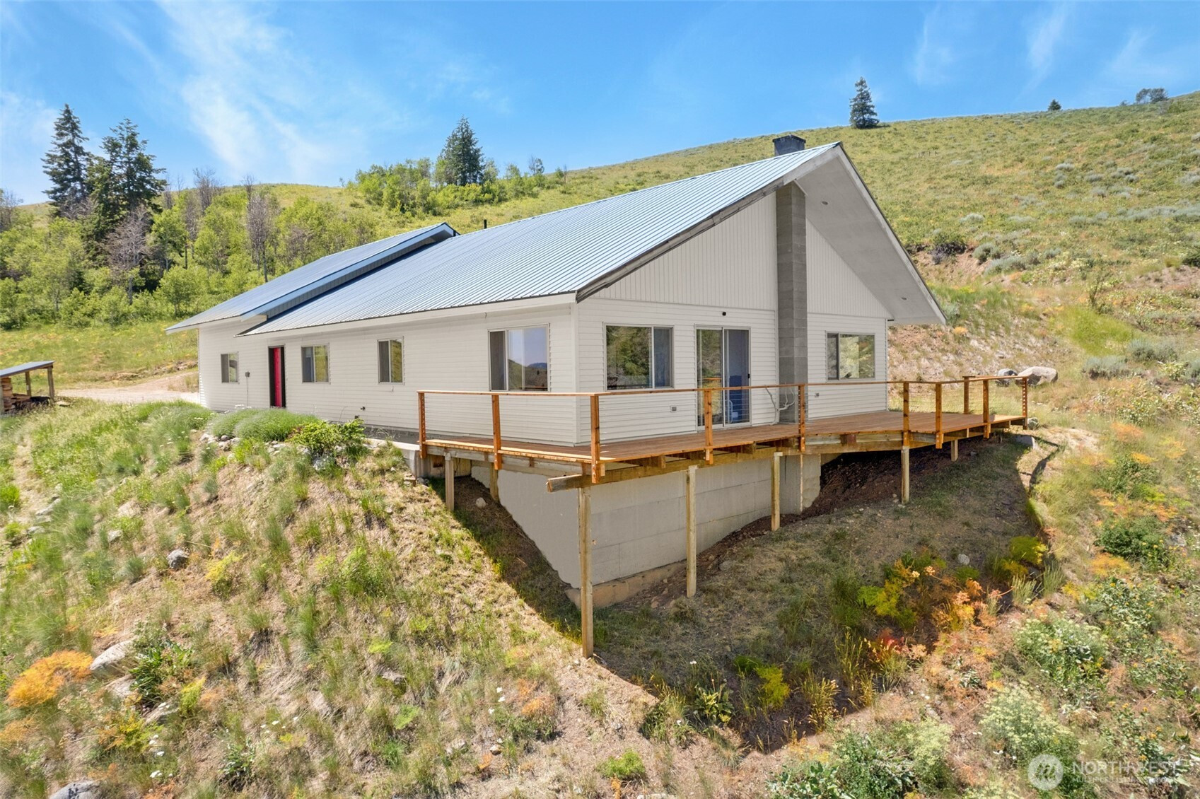 427 Rendezvous Road, Winthrop, WA 98862