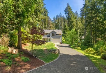 30 E Stirling Court, Shelton, WA 98584