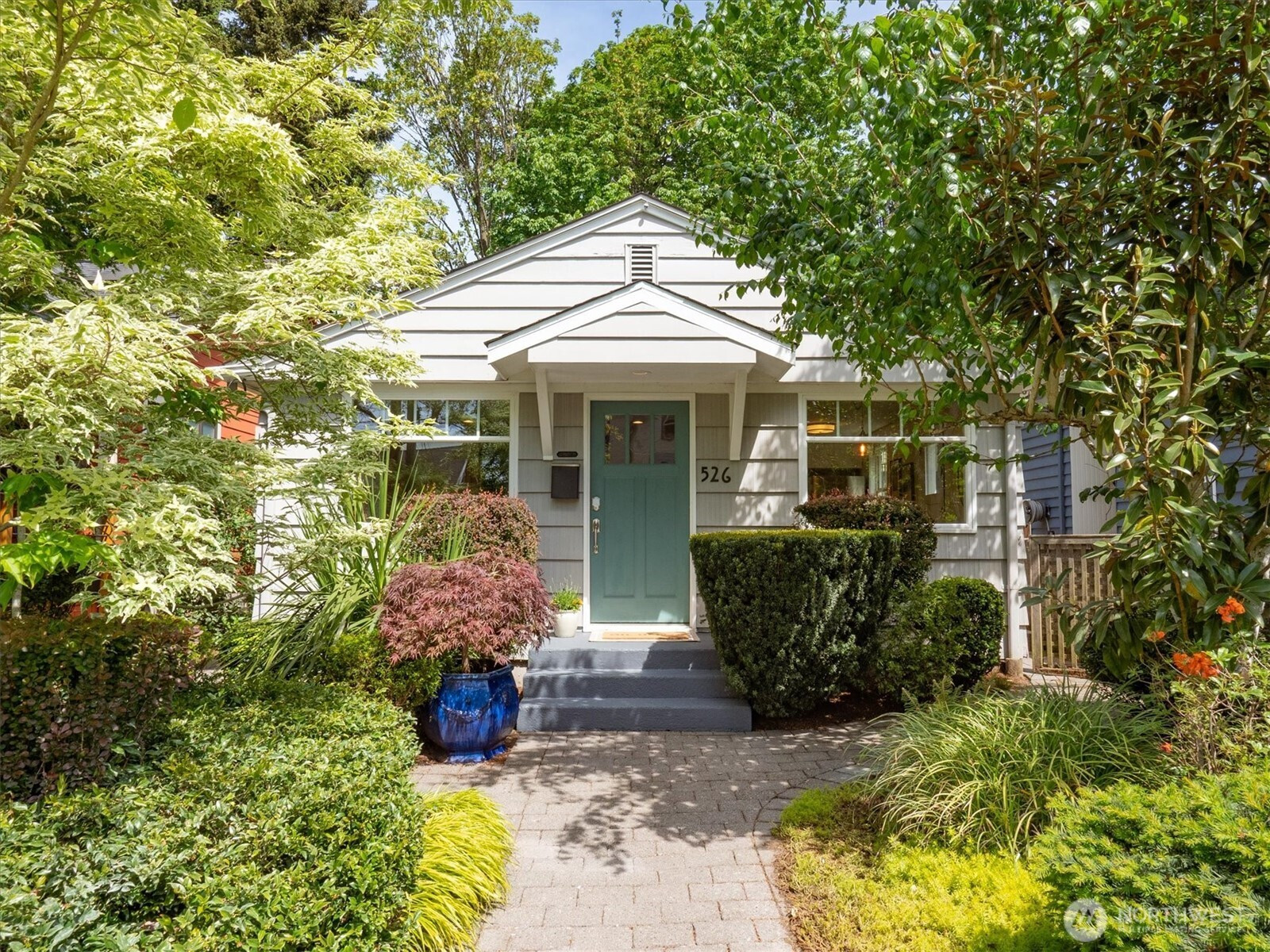 526 N 84th Street, Seattle, WA 98103