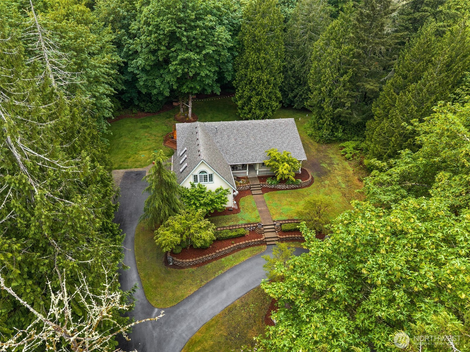 2530 106th Lane SE, Olympia, WA 98501