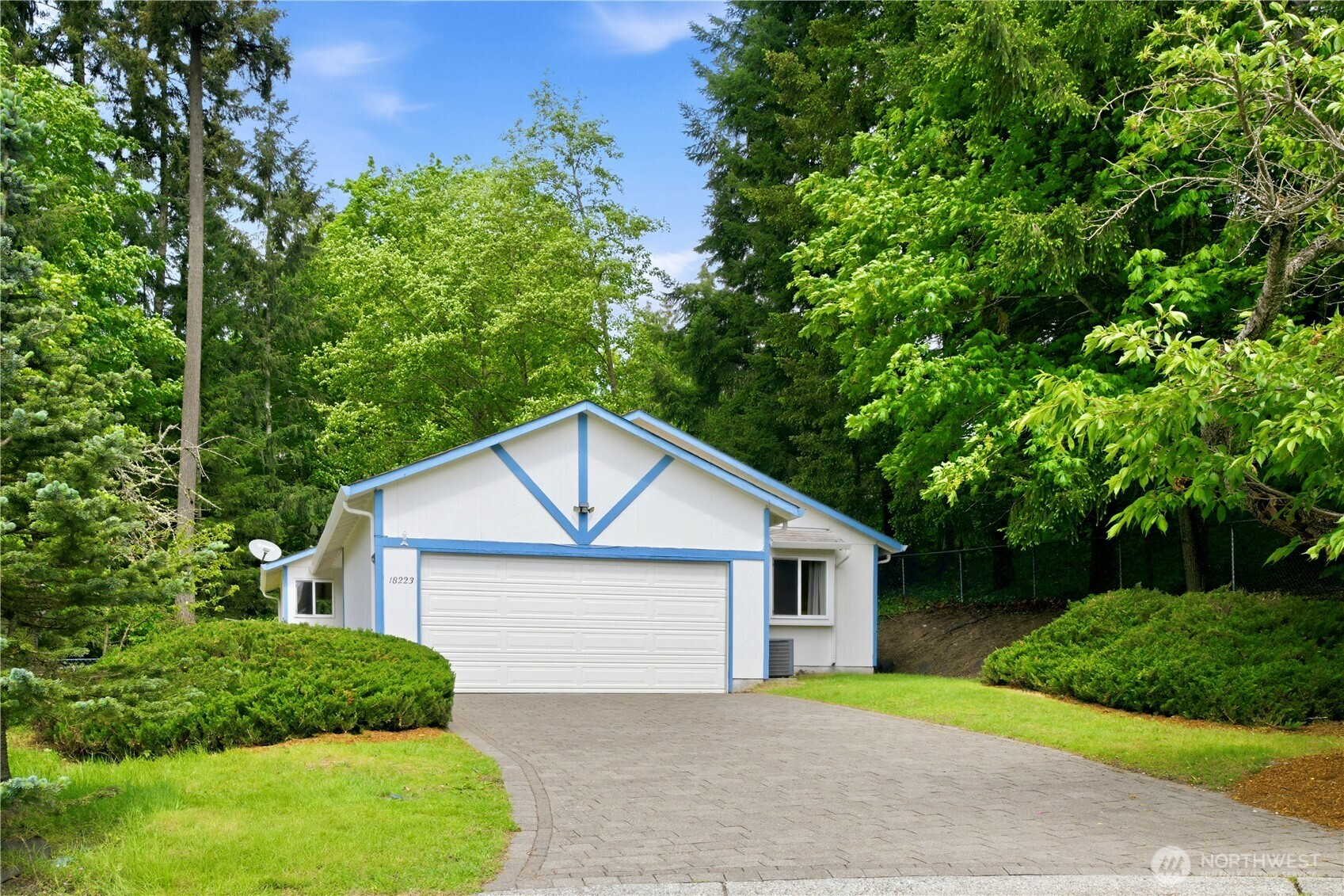 18223 145th Court NE, Woodinville, WA 98072