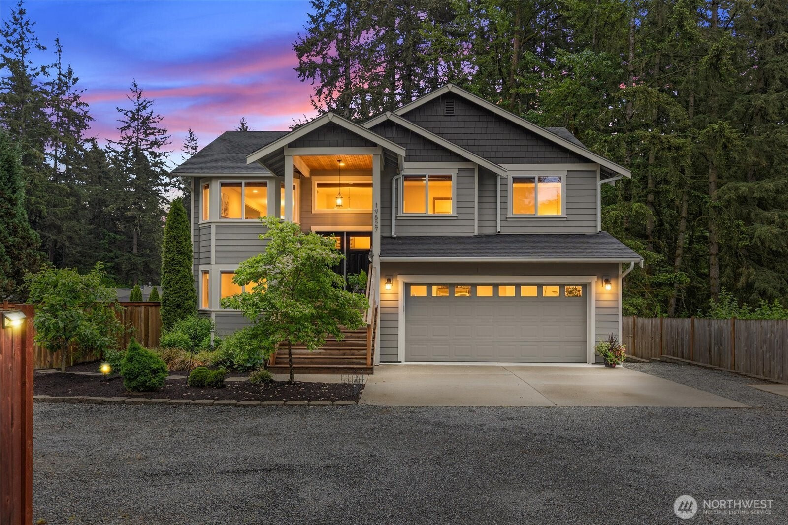 19827 Cypress Way Way, Lynnwood, WA 98036