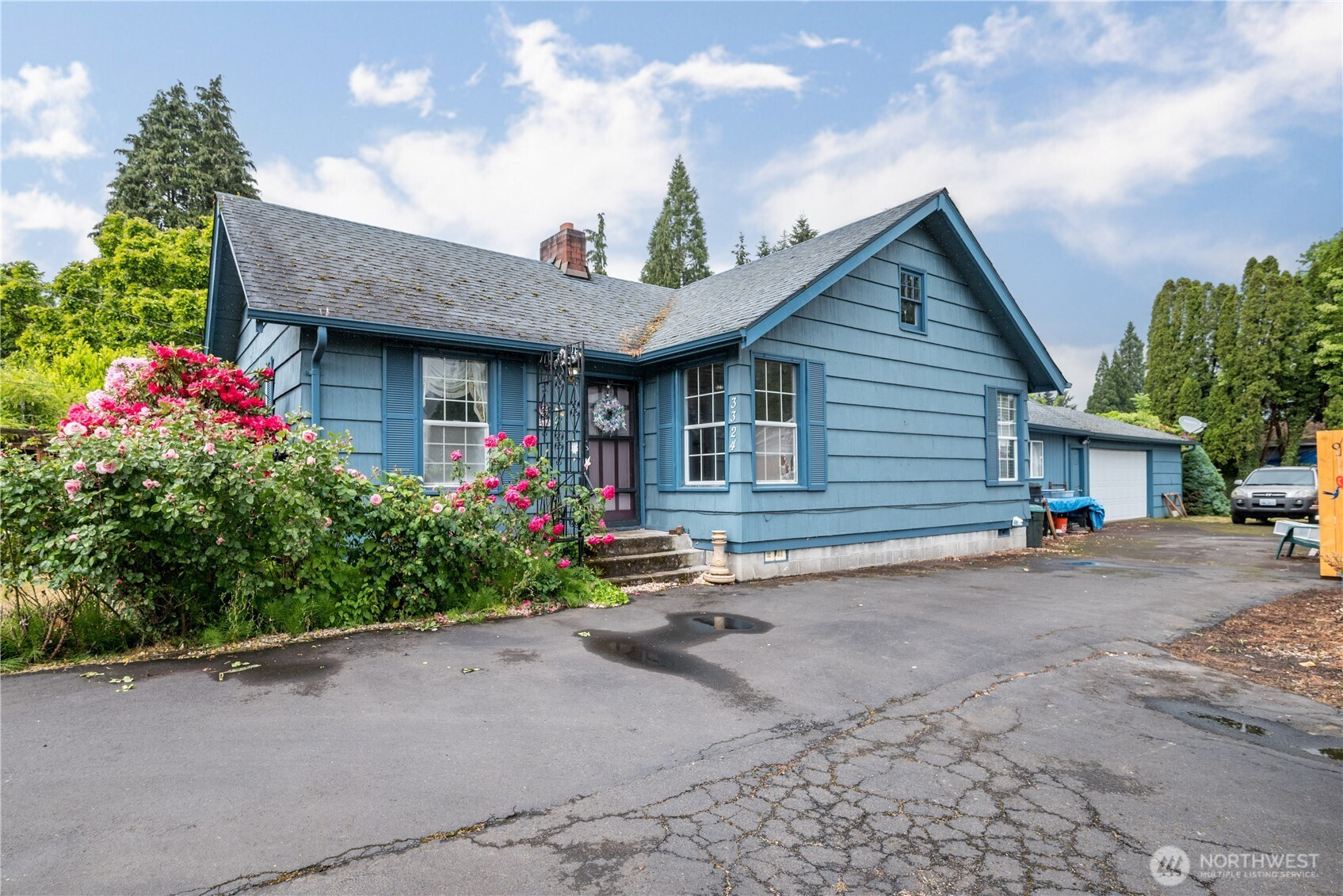 3324 Ocean Beach Highway, Longview, WA 98632