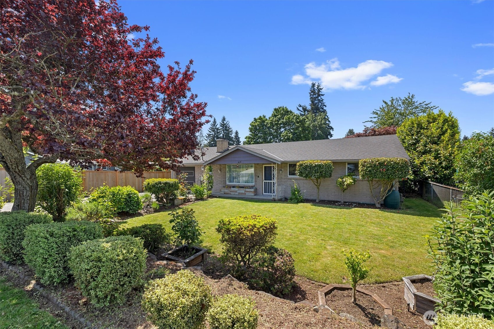 21718 88th Avenue W, Edmonds, WA 98026