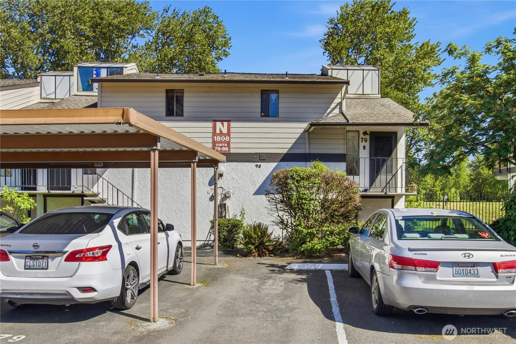 1808 Maple Lane, Kent, WA 98030