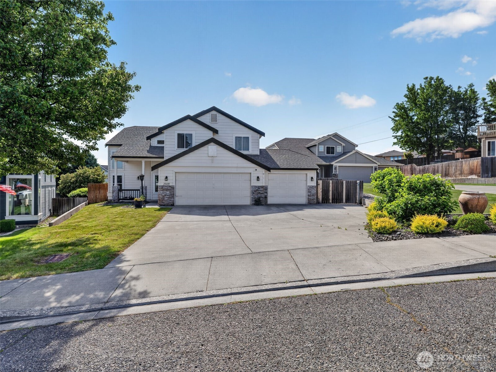 2509 W 35th Avenue, Kennewick, WA 99337