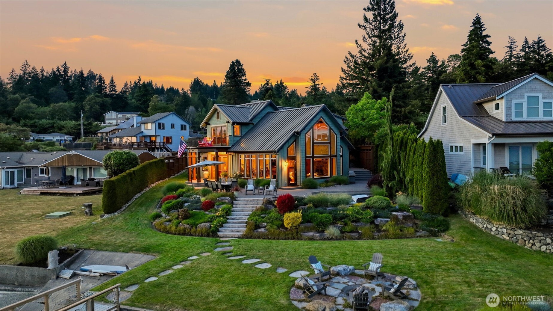 8014 Warren Drive NW, Gig Harbor, WA 98335