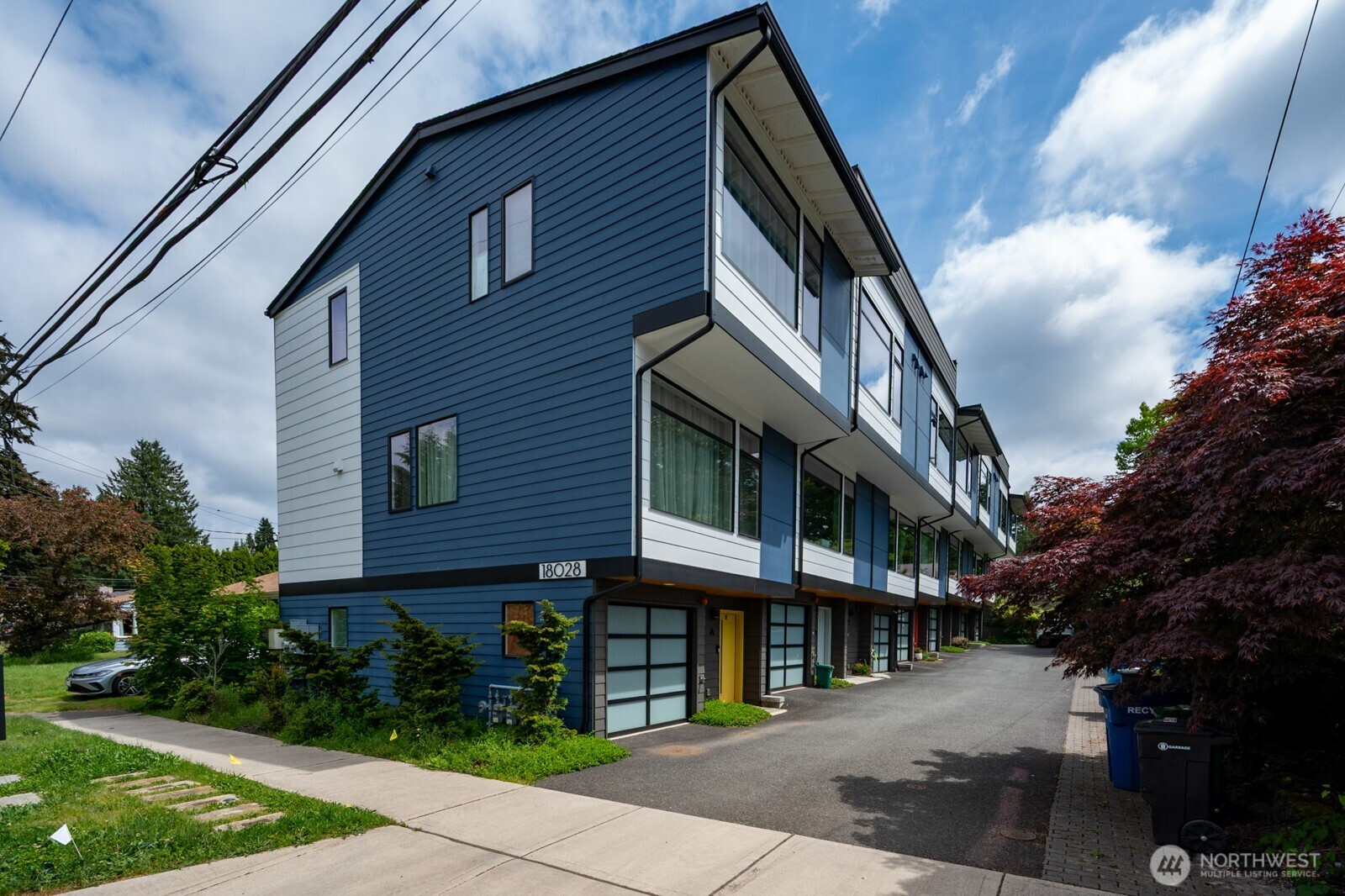 18028 10th Avenue NE, Shoreline, WA 98155