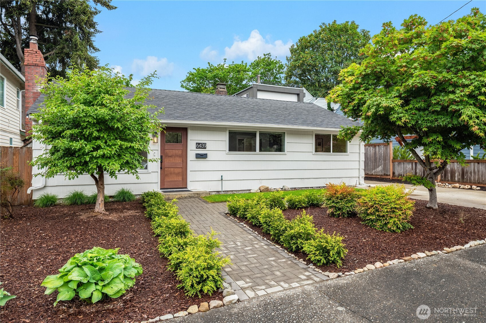 6439 Marshall Avenue SW, Seattle, WA 98136