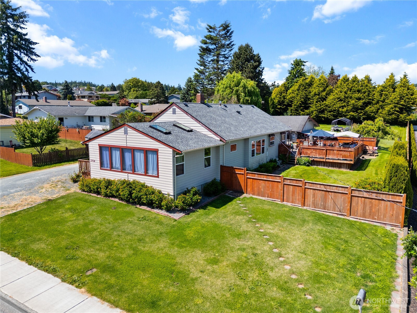 3704 Commercial Avenue, Anacortes, WA 98221
