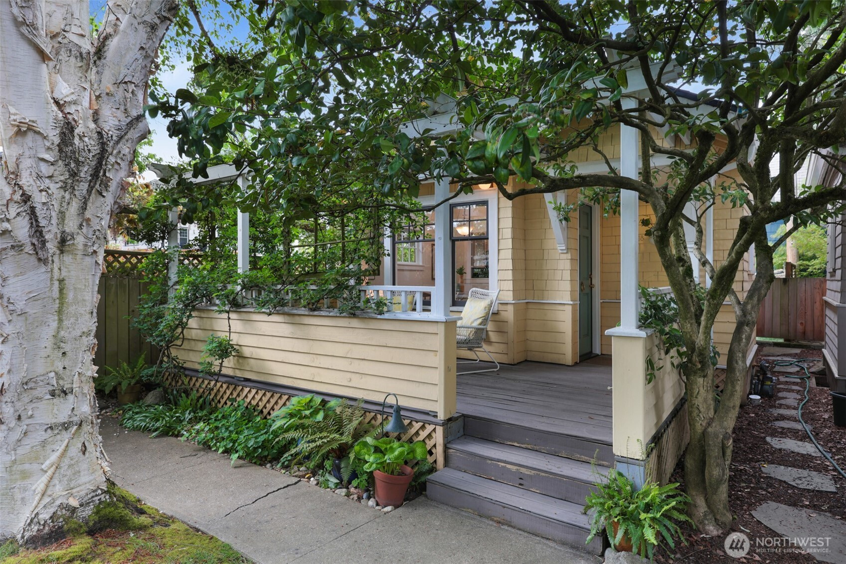 1601 22nd Avenue, Seattle, WA 98122