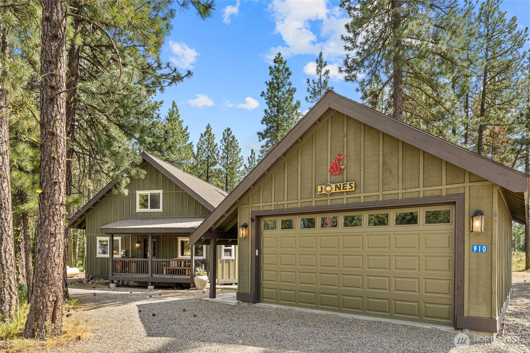 910 Bakers Road, Ronald, WA 98940