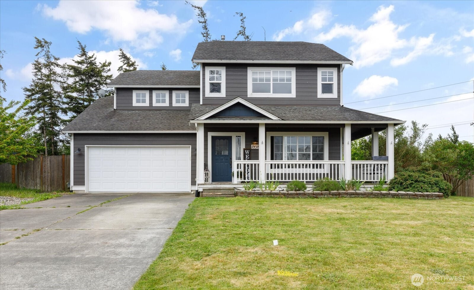 1958 SW Rock Rose Drive, Oak Harbor, WA 98277