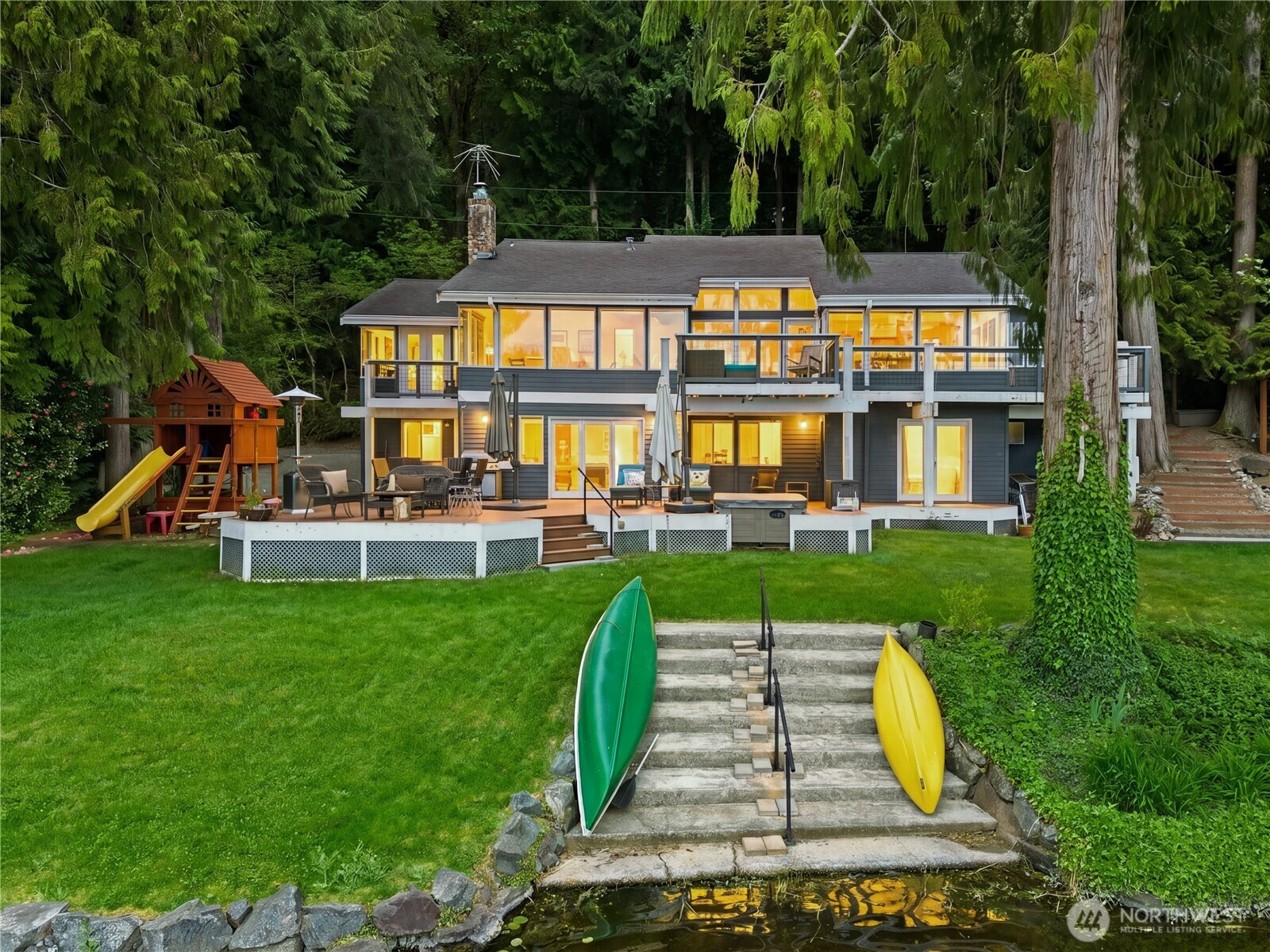 3459 E Ames Lake Lane NE, Redmond, WA 98053