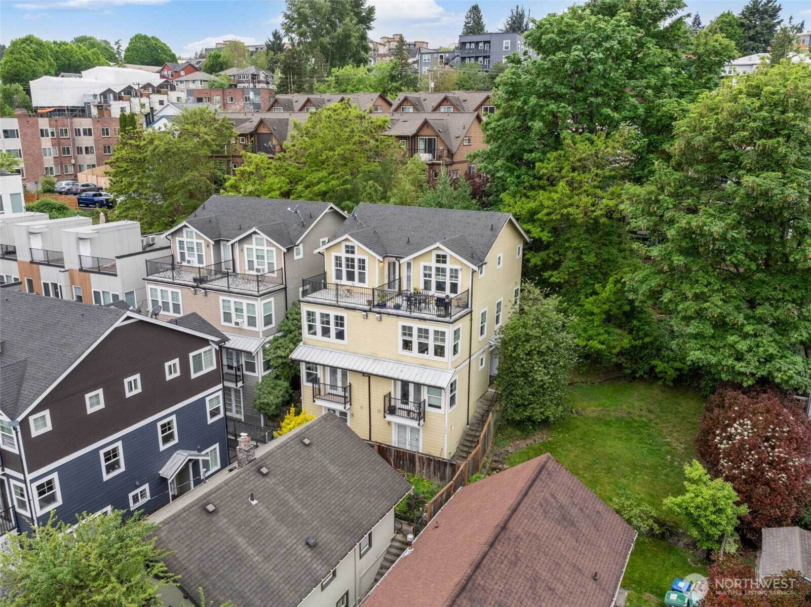 129 A 26th Avenue E, Seattle, WA 98112