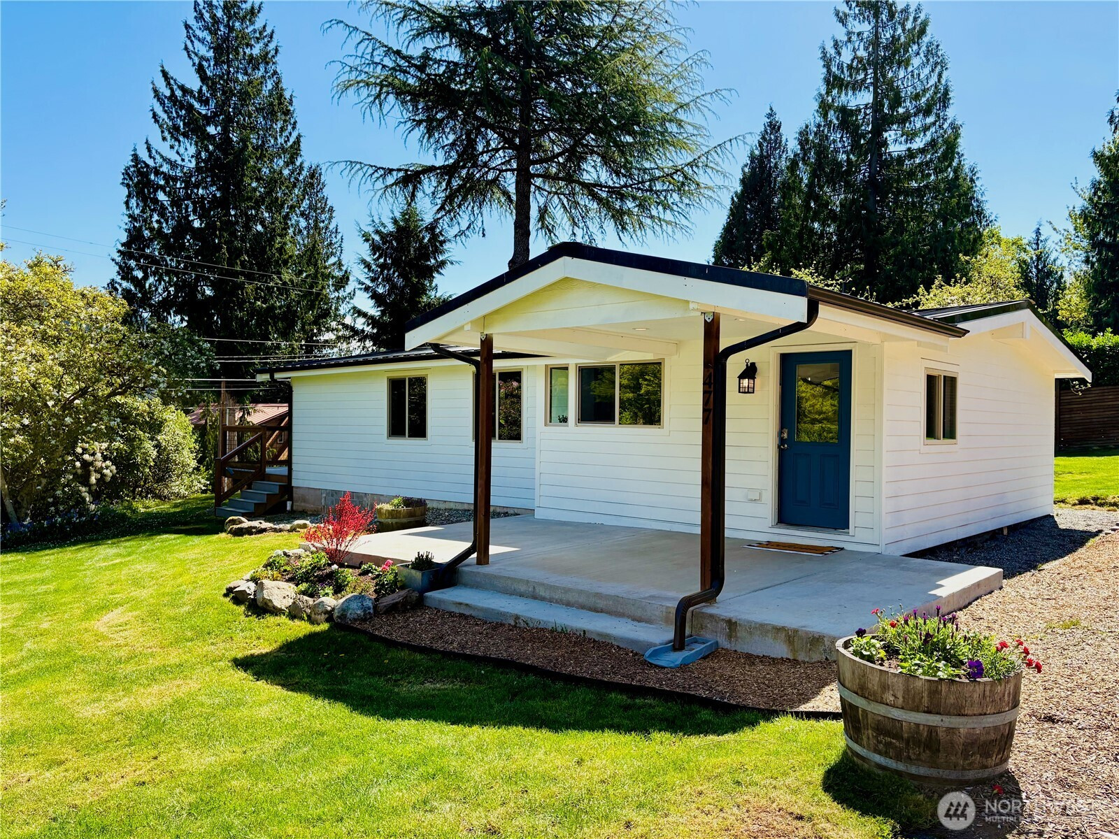 477 W Lake Samish Drive, Bellingham, WA 98229