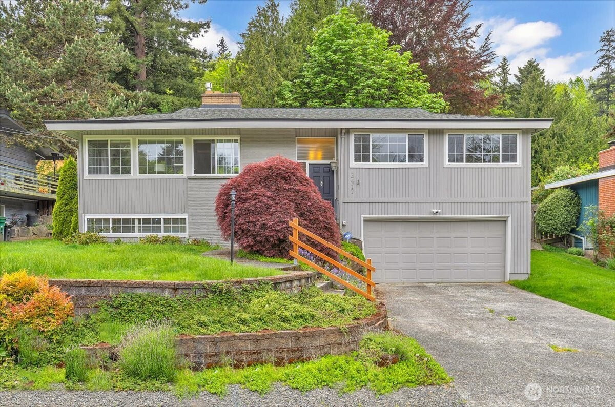 3417 77th Avenue SE, Mercer Island, WA 98040