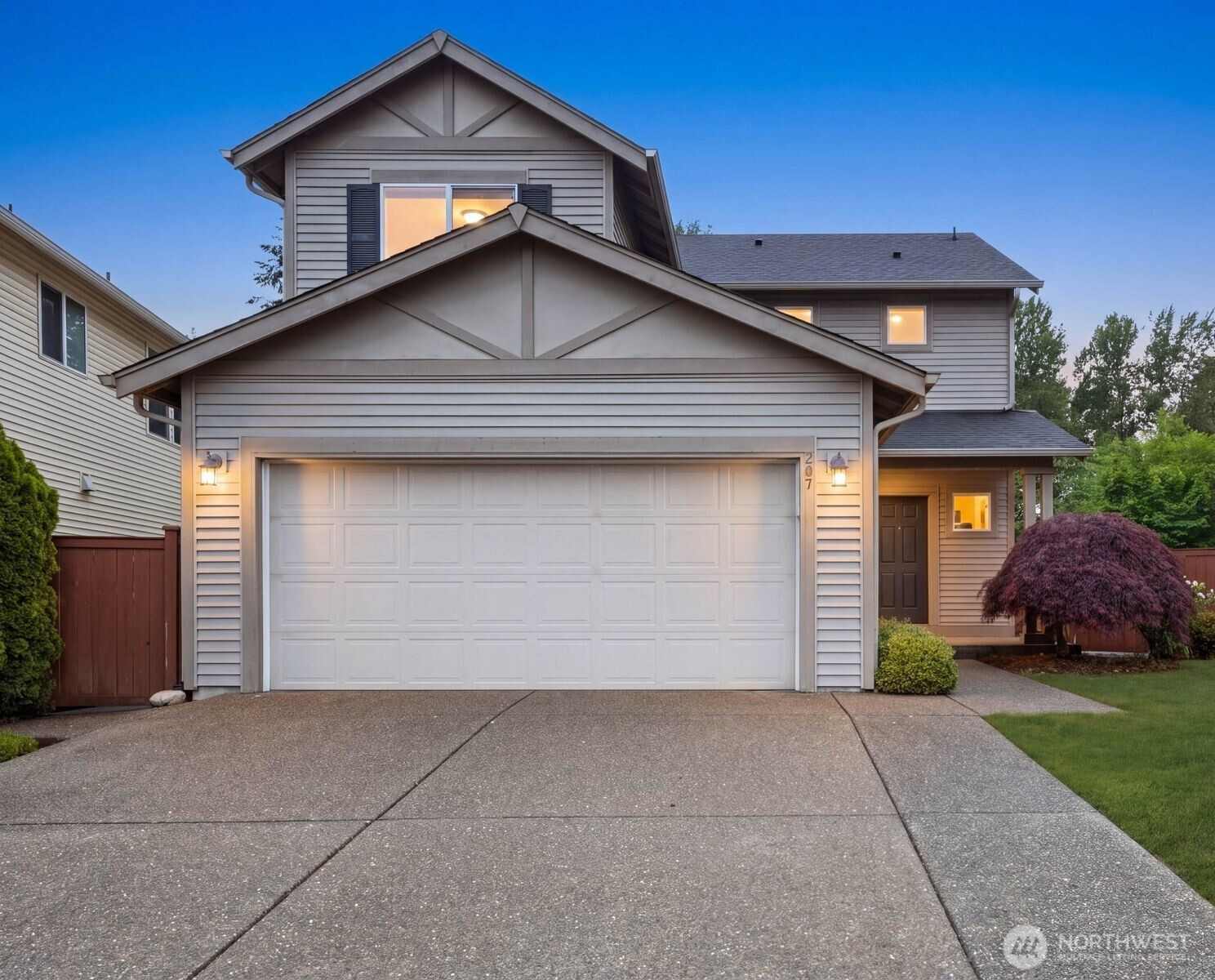 207 Edmonds Place NE, Renton, WA 98056