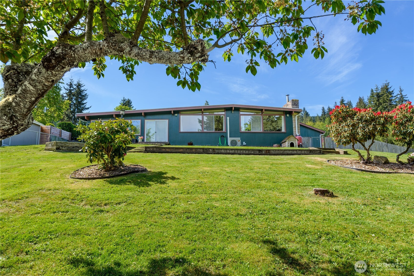 207 E Elderberry Lane, Port Angeles, WA 98362
