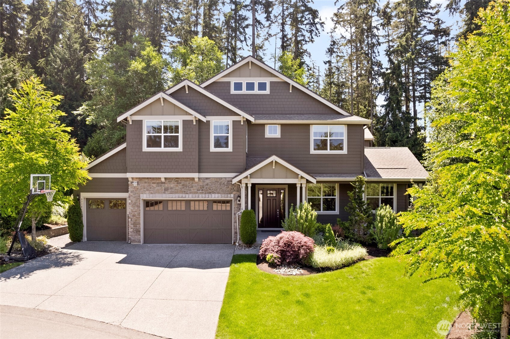 5716 197th Place SE, Bothell, WA 98012