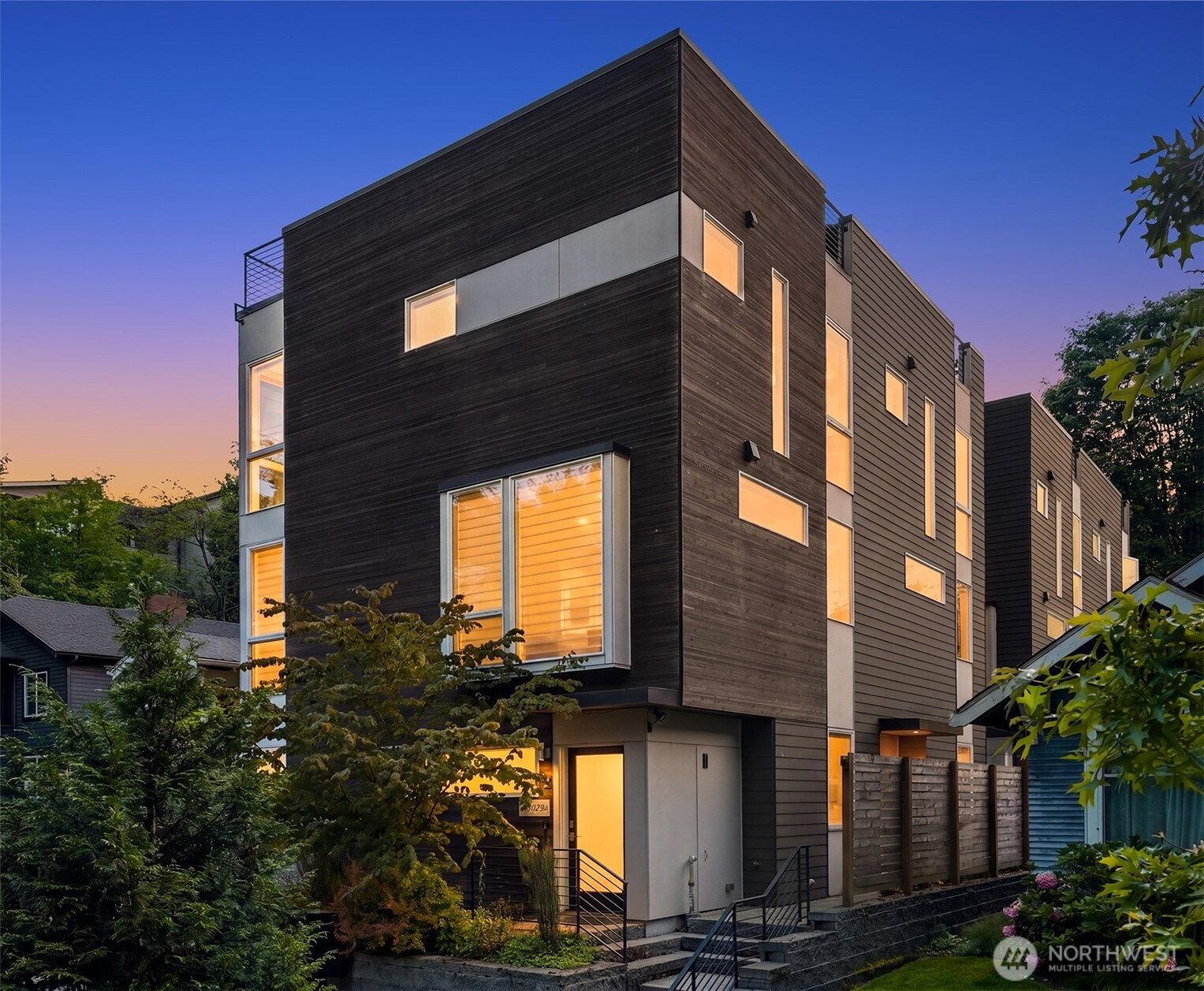 3029 3rd Avenue W, Seattle, WA 98119