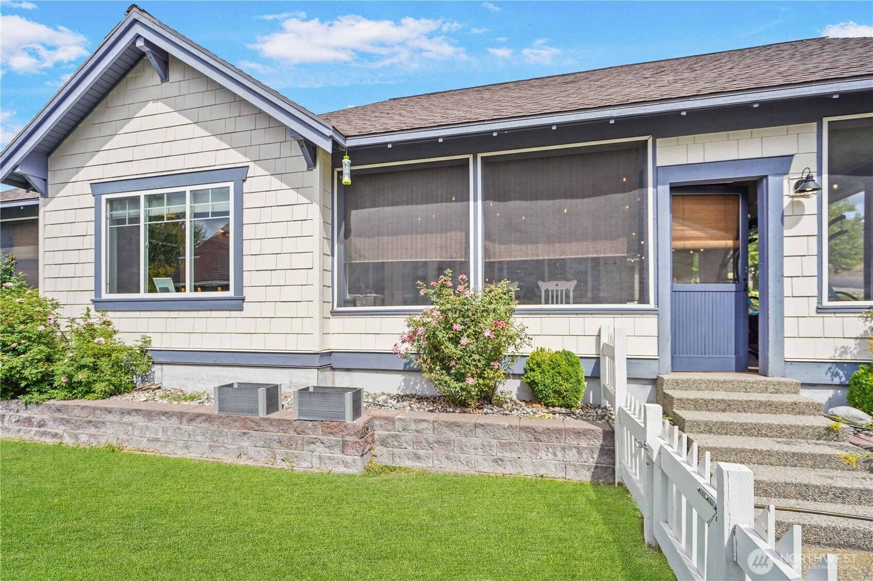 102 Firerock Lane, Oroville, WA 98844