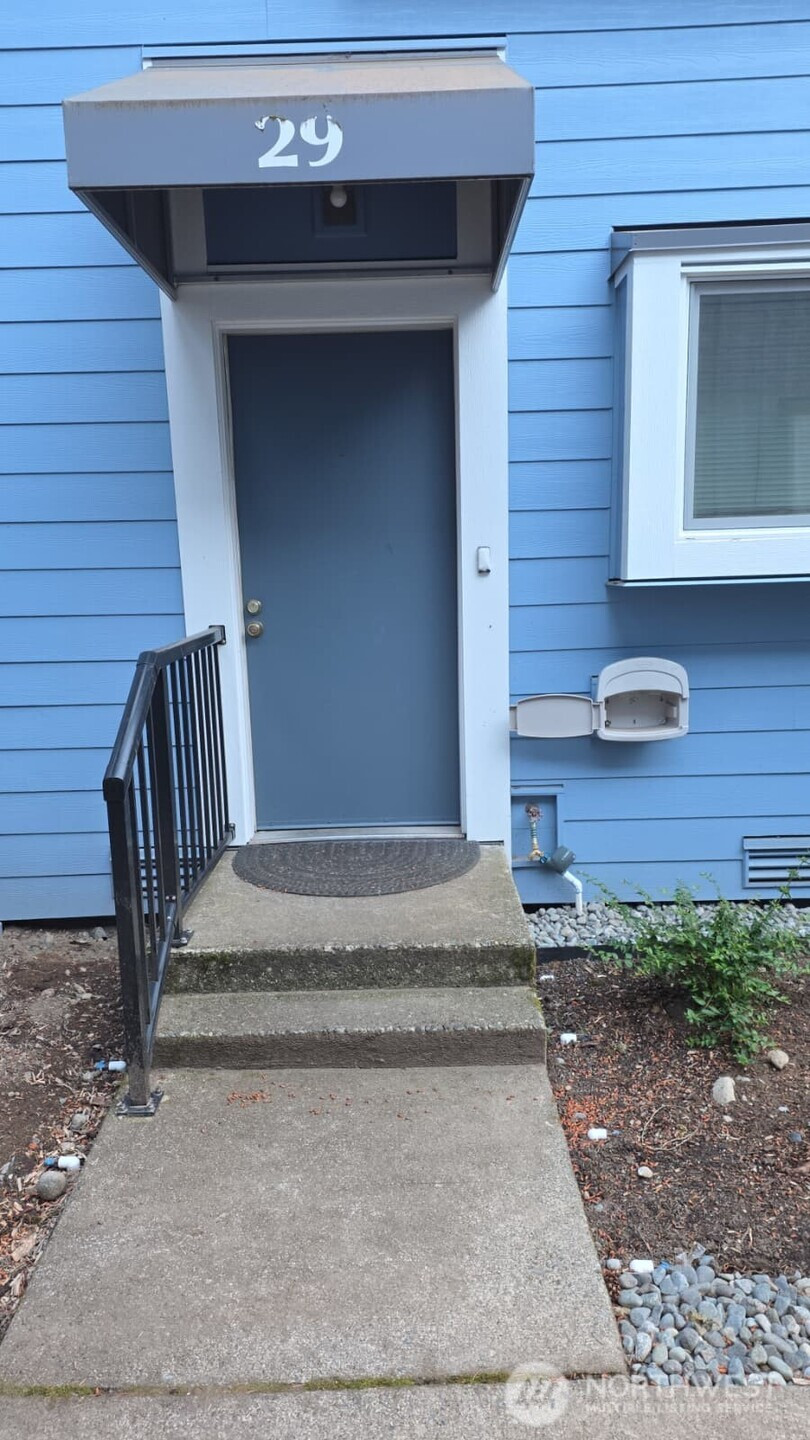 29 146th Avenue SE, Bellevue, WA 98007
