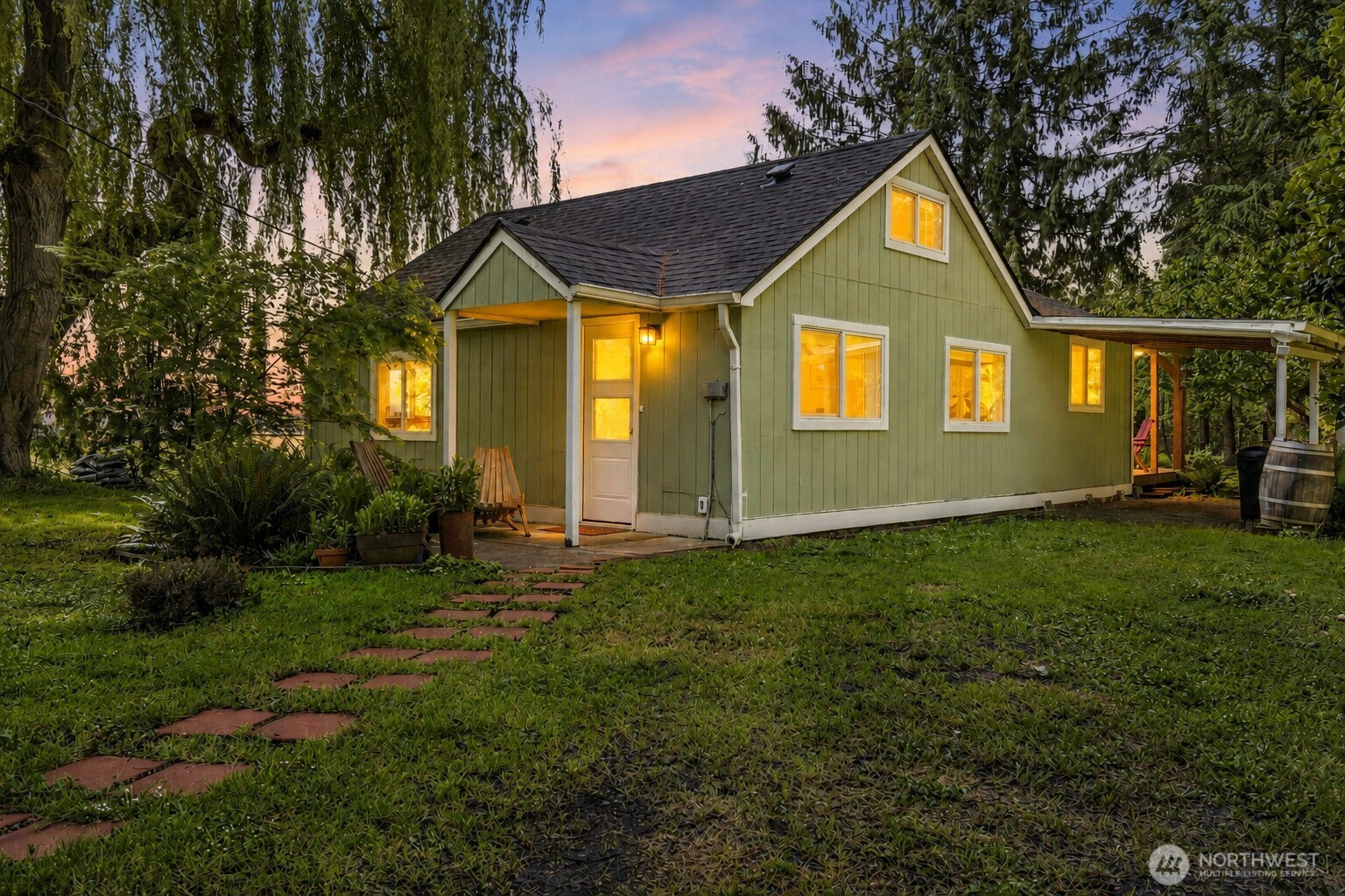 36 E Little island Road, Cathlamet, WA 98612