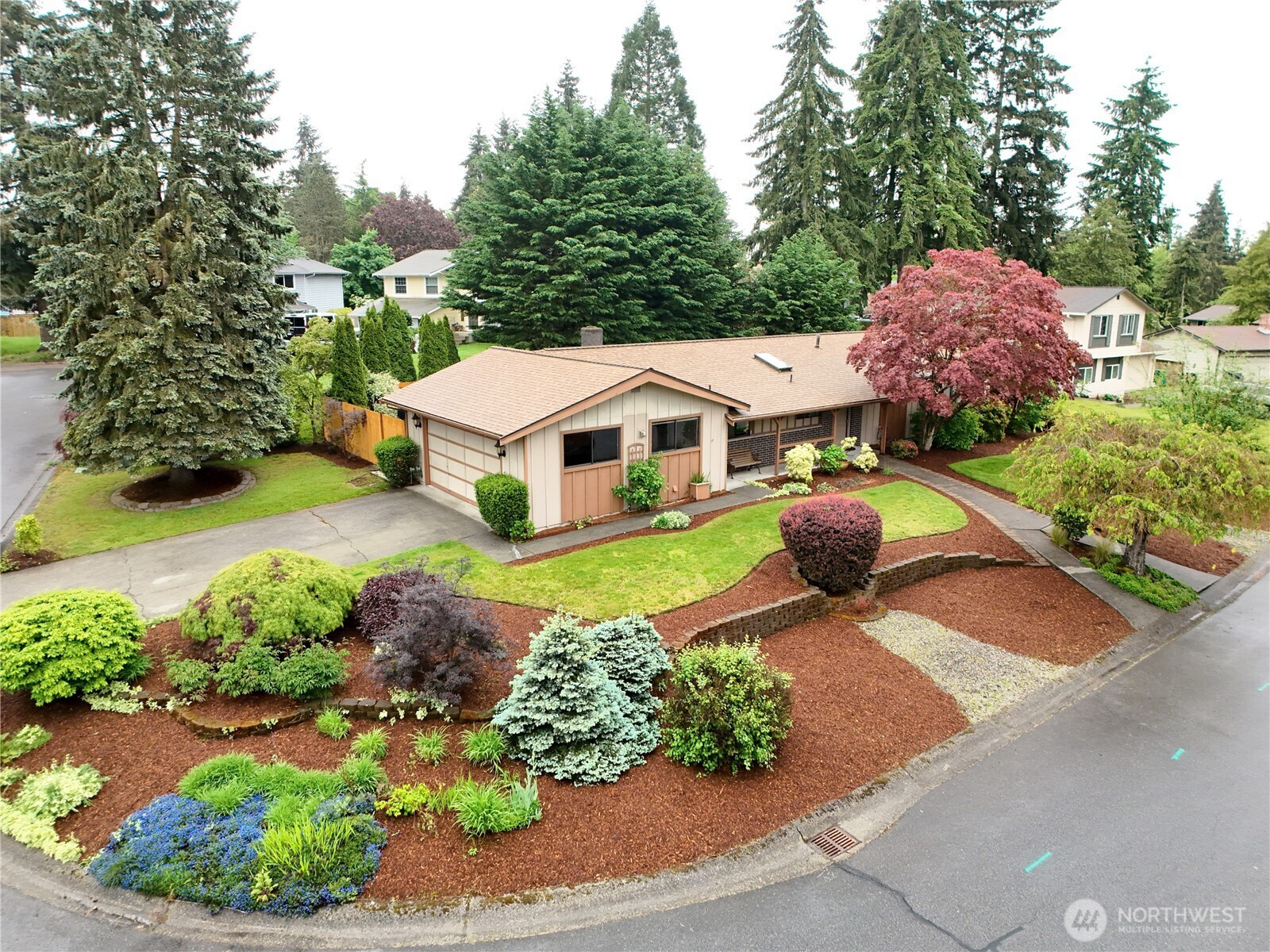 5216 133rd Street SE, Everett, WA 98208