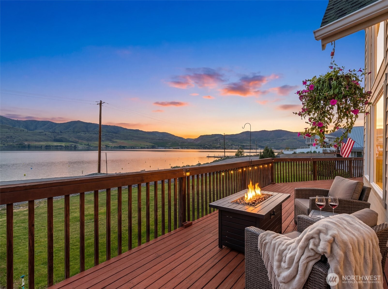 111 Eldorado Way, Chelan, WA 98816