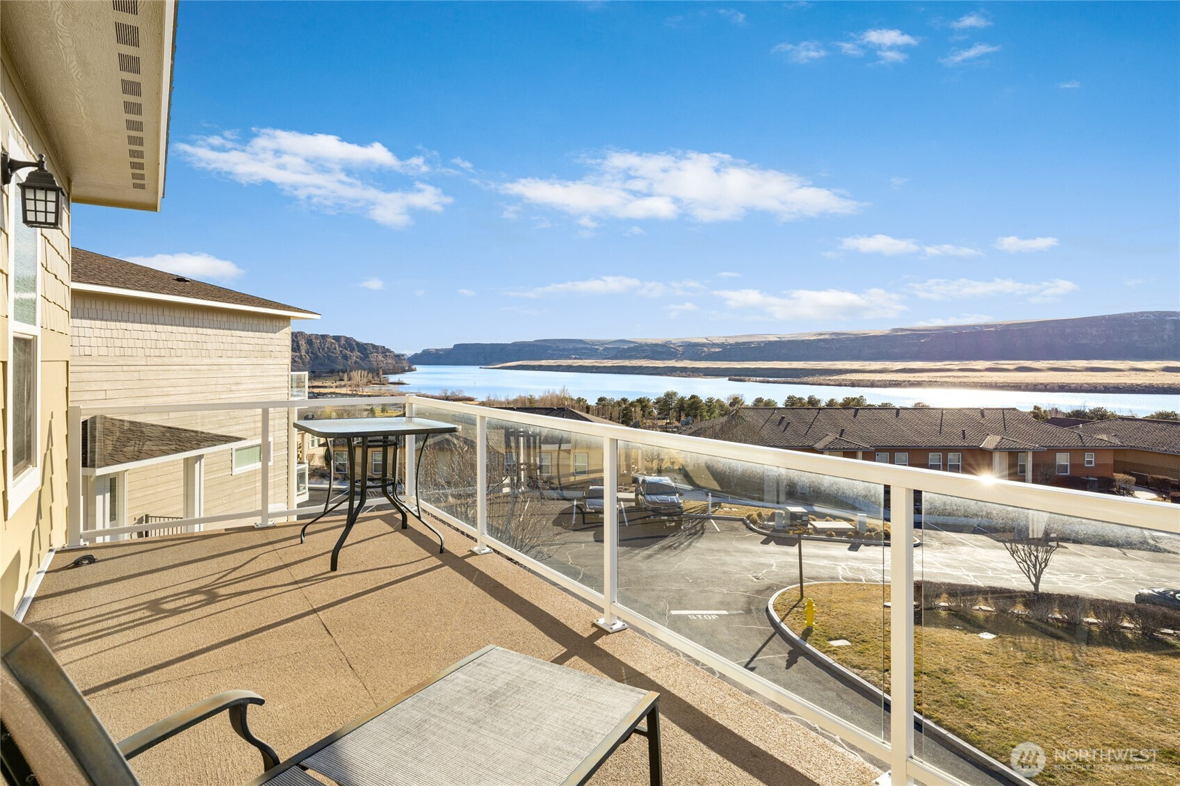 9205 Red Cliff Drive NW, Quincy, WA 98828
