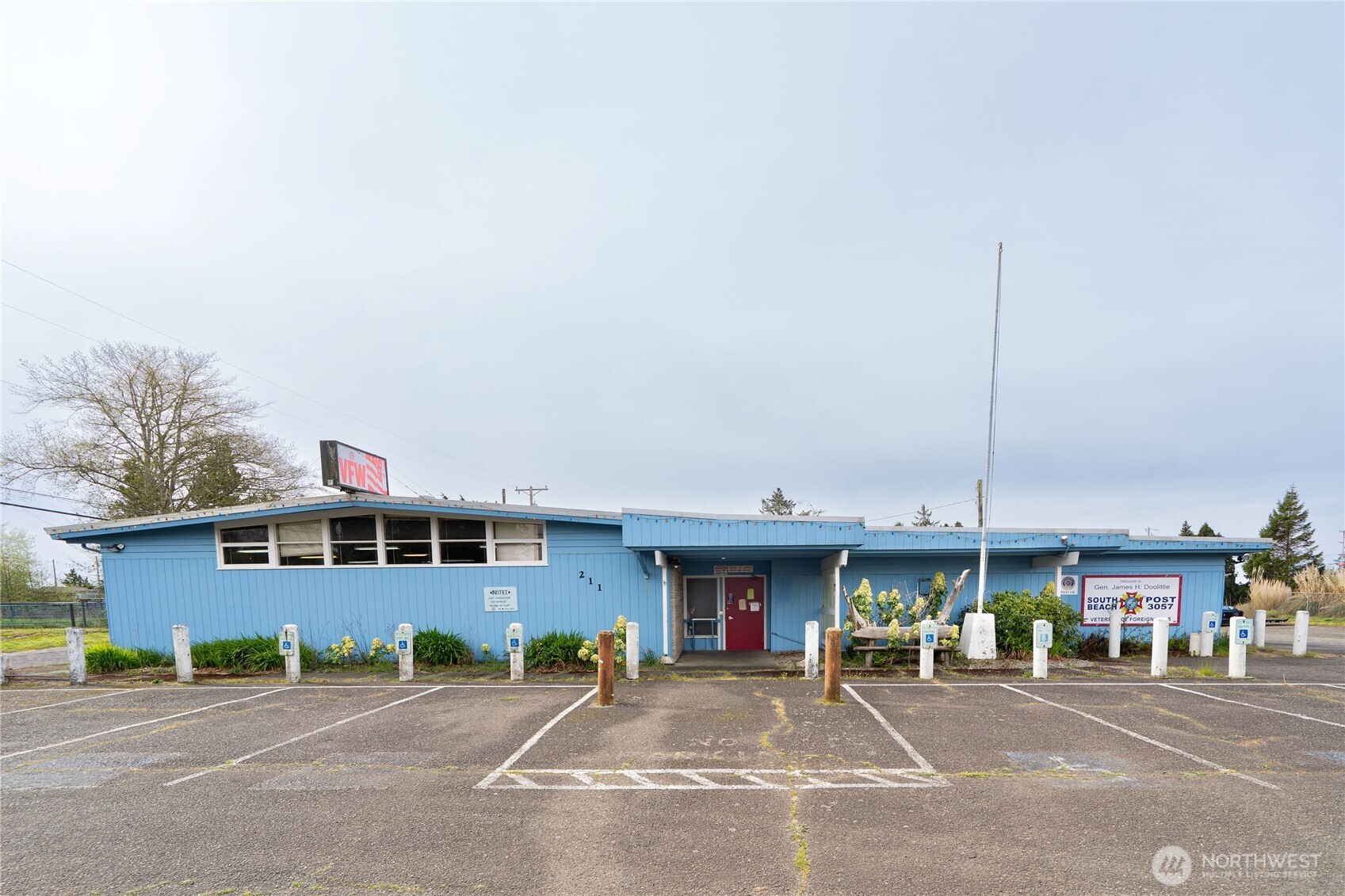 211 E Pacific Ave, Westport, WA 98595