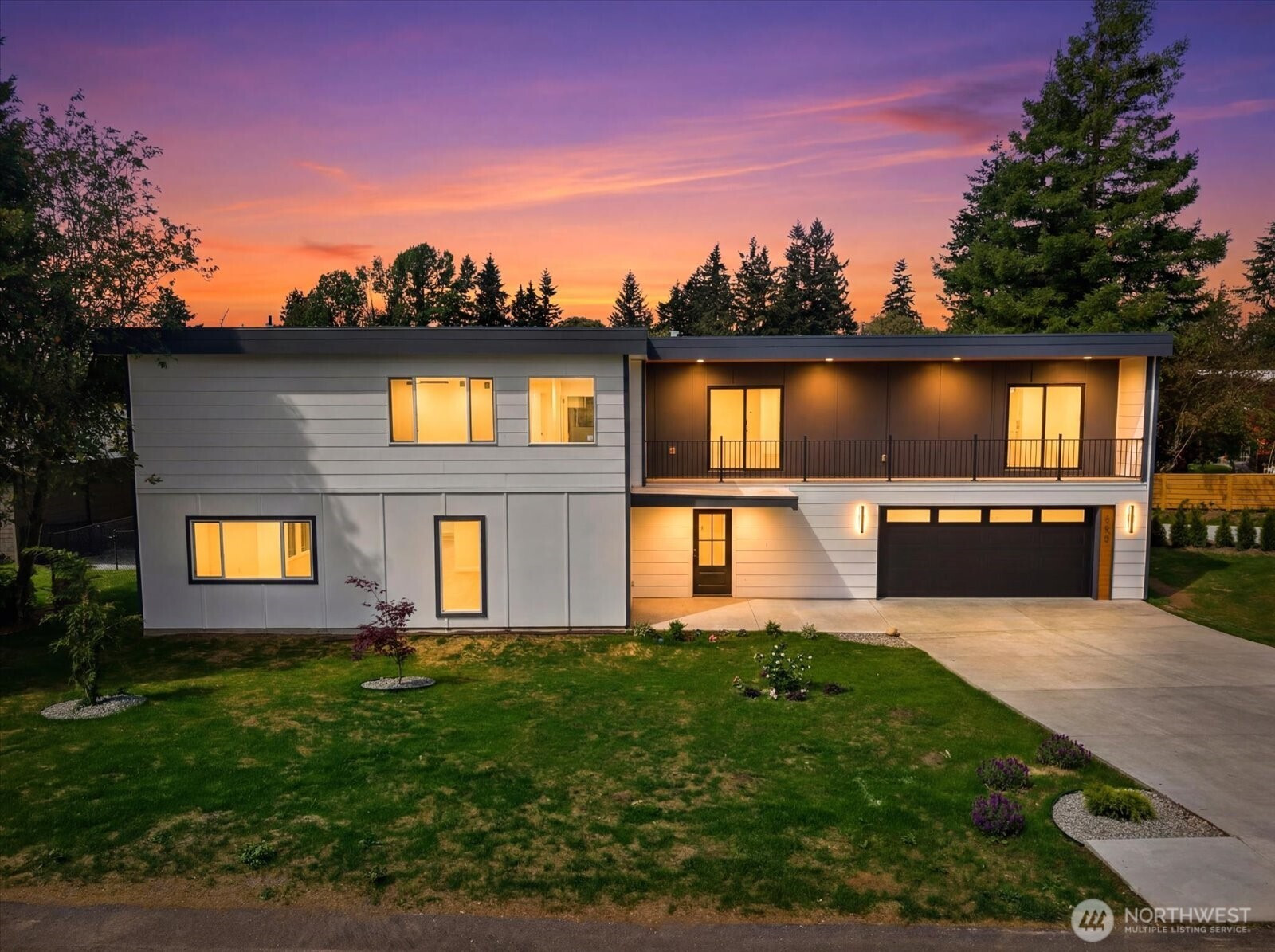 230 SW 183rd Street, Normandy Park, WA 98166