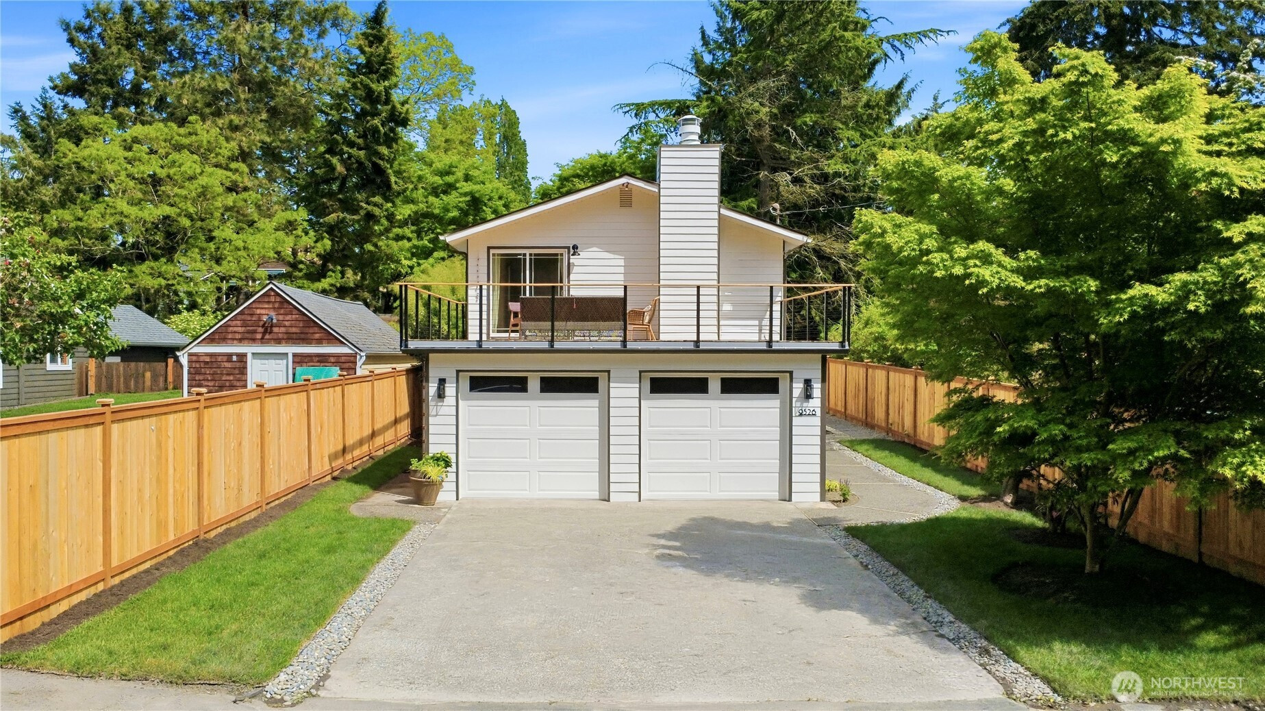 9526 7th Avenue NW, Seattle, WA 98117