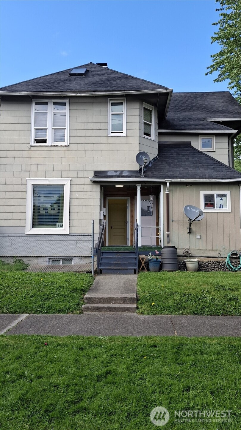 1056 S Sullivan Street, Seattle, WA 98108
