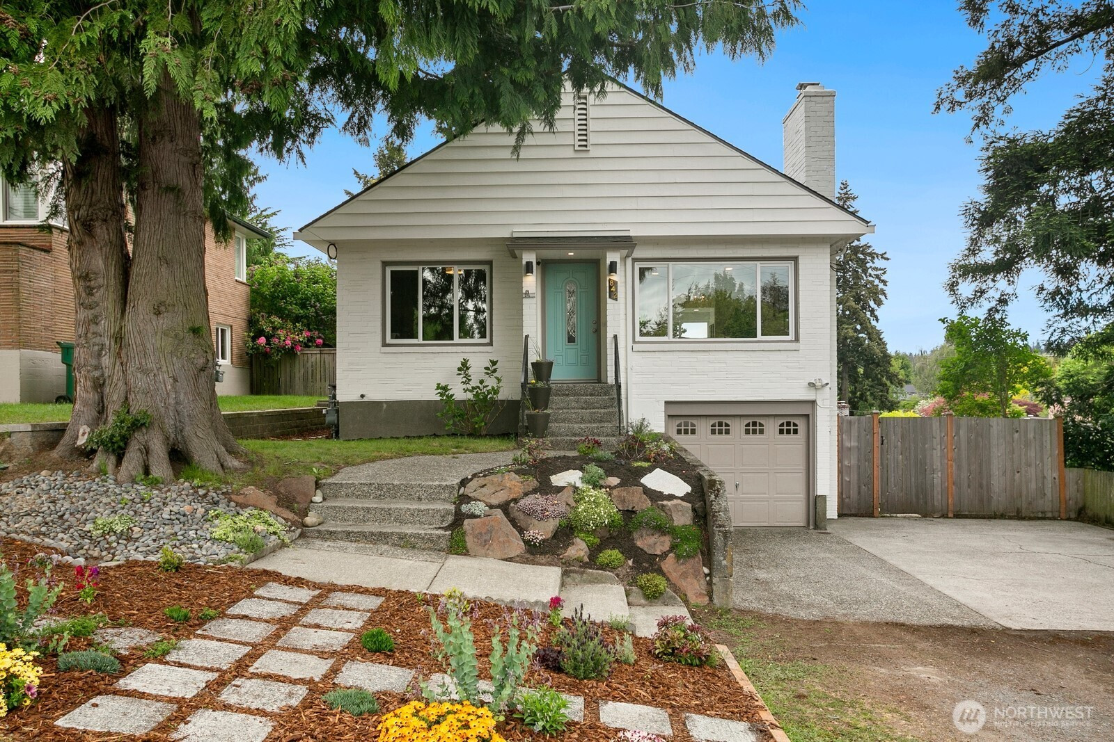 842 NW 97th Street, Seattle, WA 98117