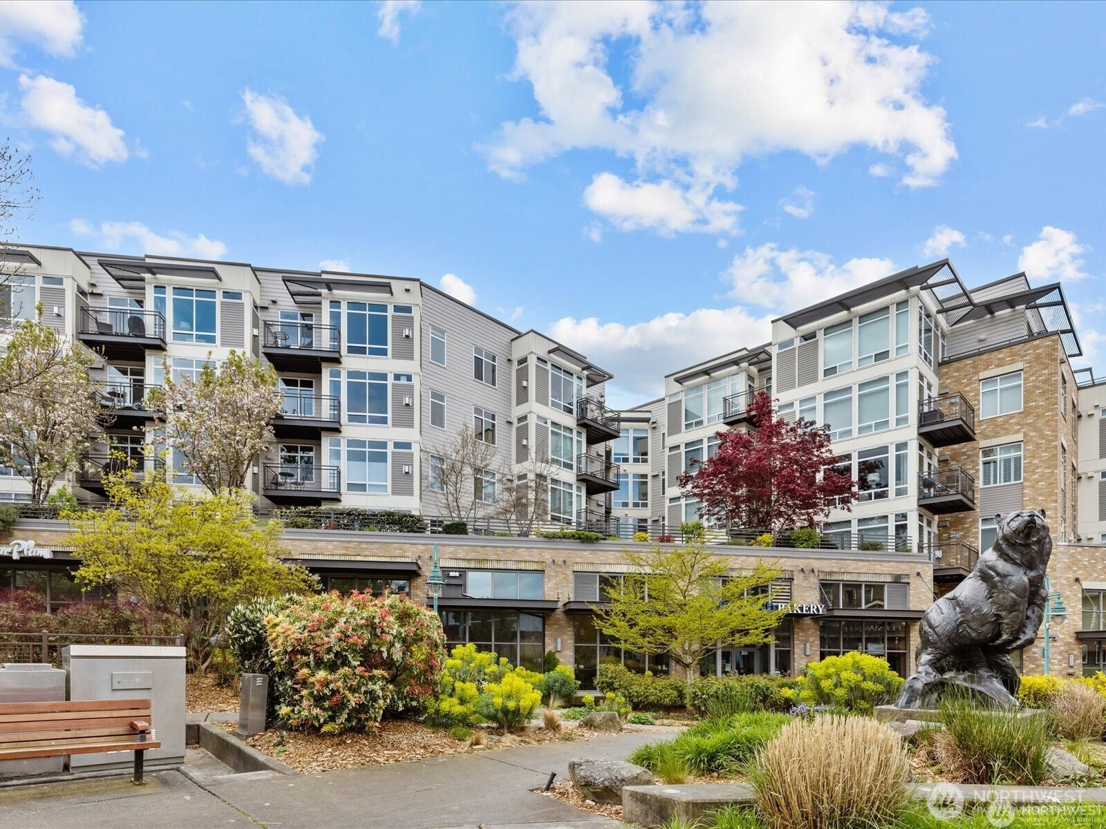 211 Kirkland Avenue, Kirkland, WA 98033