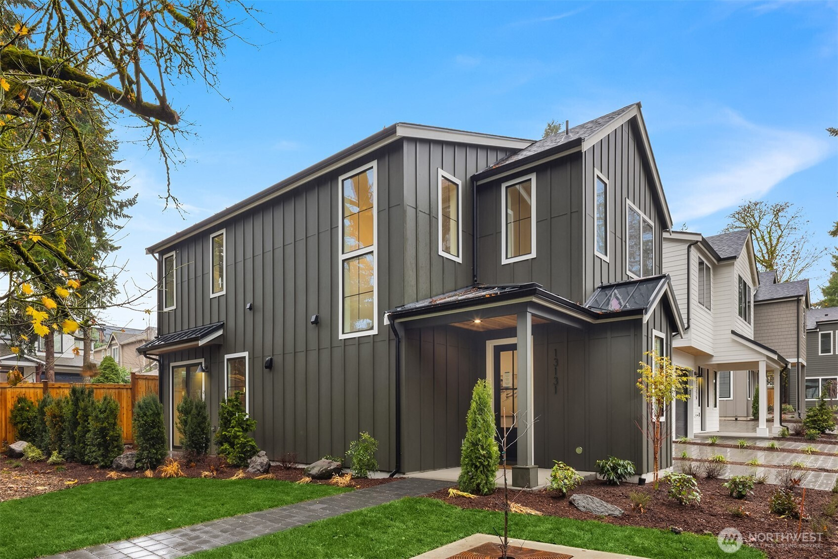 13131 NE 87th Lane, Kirkland, WA 98033